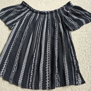 🌈Warehouse One Off-Shoulder Boho Top Size Small (Oversized Fit)